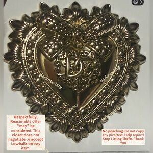 BRAND NEW Dolce & Gabbana Gold Tone Ornate Heart Brooch ORIGINAL OWNER